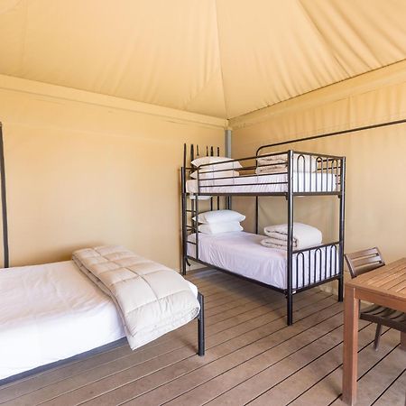 NRMA Lake Somerset Holiday Park Kilcoy Rom bilde