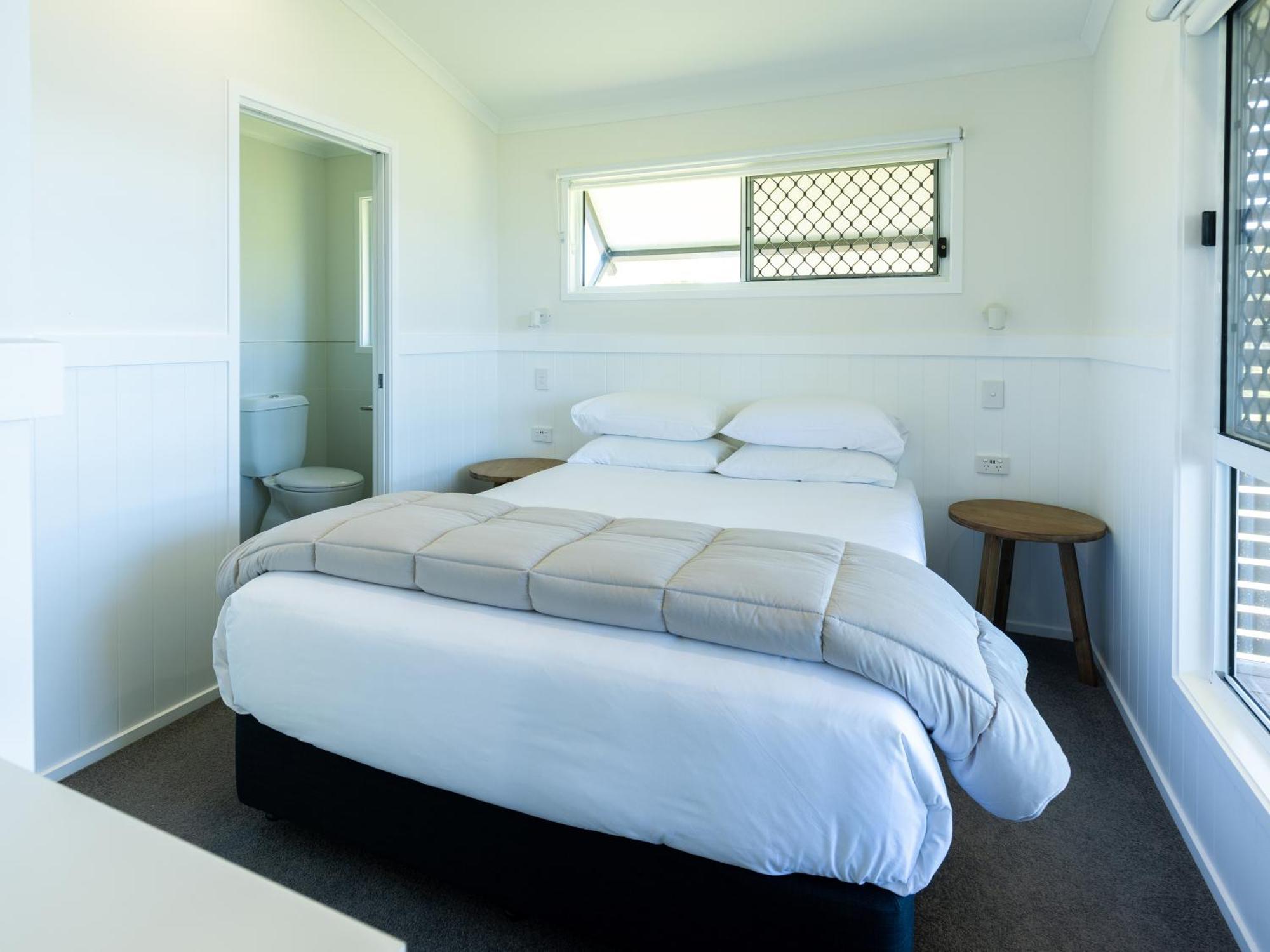 NRMA Lake Somerset Holiday Park Kilcoy Rom bilde